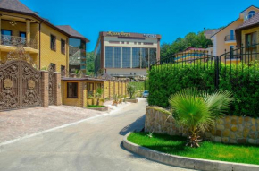 Jules Verne Aparthotel